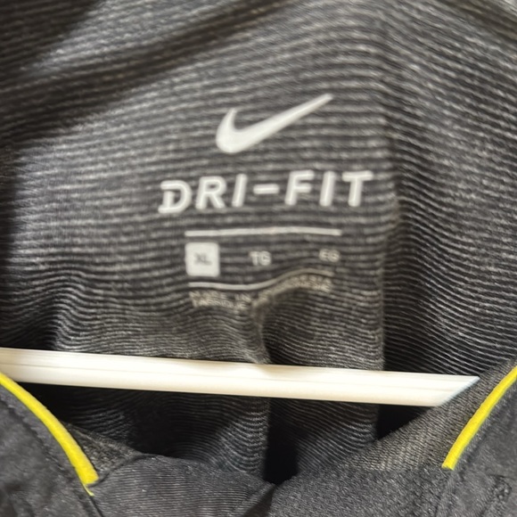 Nike Oregon Ducks Dri Fit Polo (XL) - Picture 3 of 3